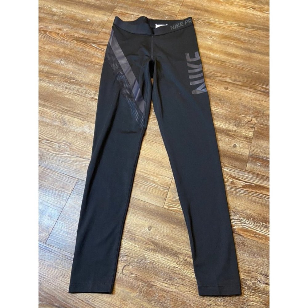 Nike pro leggings